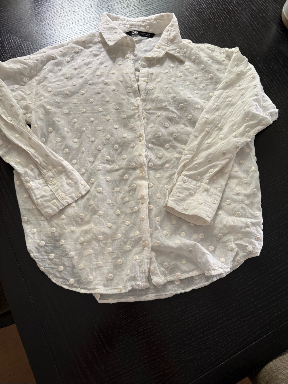 Zara creamy beige Textured Dot Button-Up